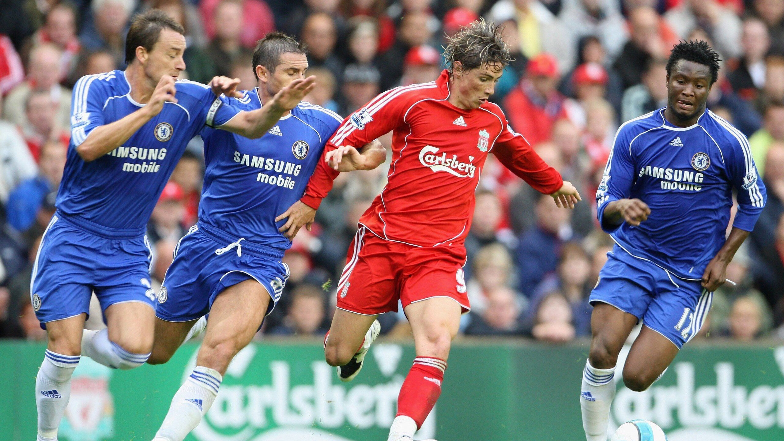 晋级下一阶段首场状态出色,切尔西观众沸腾!,C罗重返赛场赢得满堂喝彩