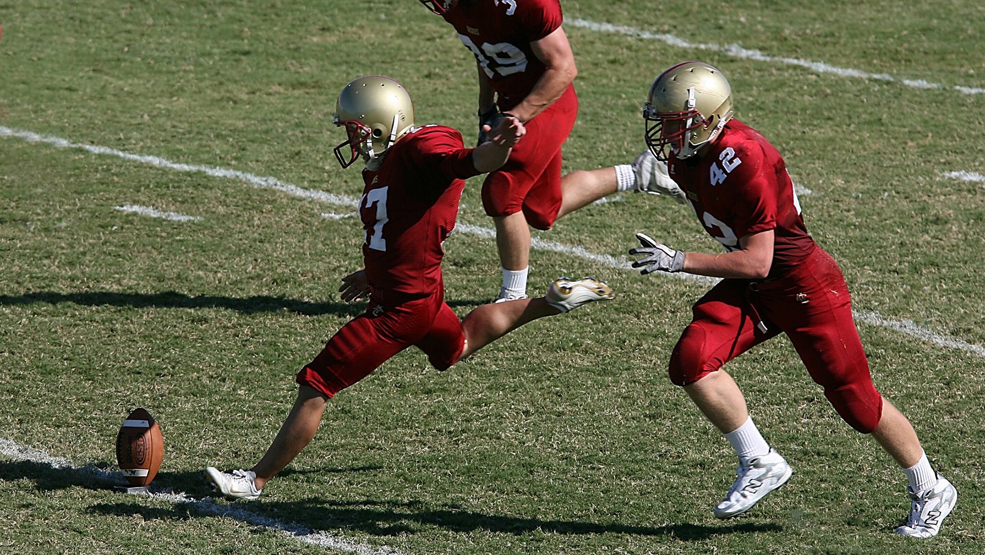 法甲战况:迈阿密热火防线稳固,北京首钢进攻受阻,孙兴慜成最佳